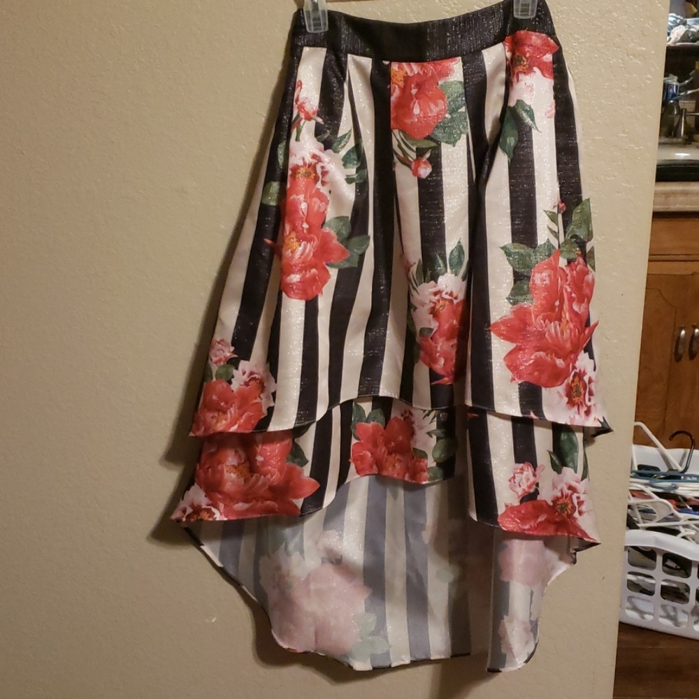 High low flowy skirt